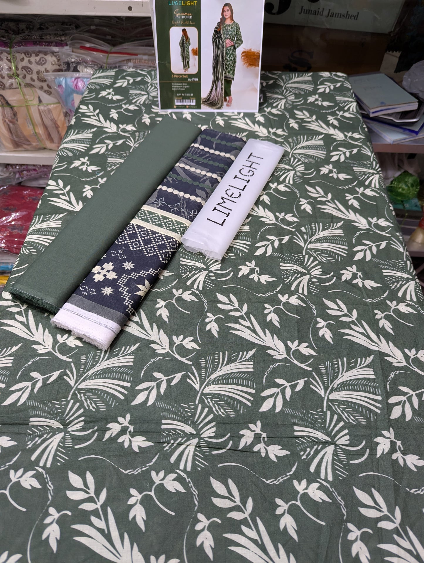 3PC LAWN UNSTICH LLT 8 SUITS BUNDLE